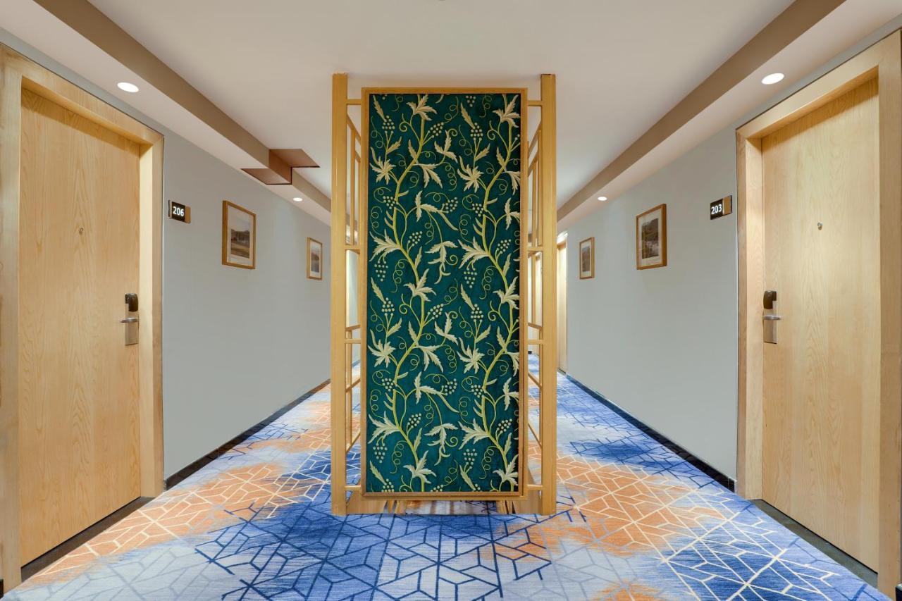 Lemon Tree Hotel, Sonāmarg Extérieur photo