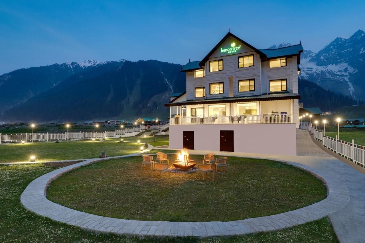 Lemon Tree Hotel, Sonāmarg Extérieur photo