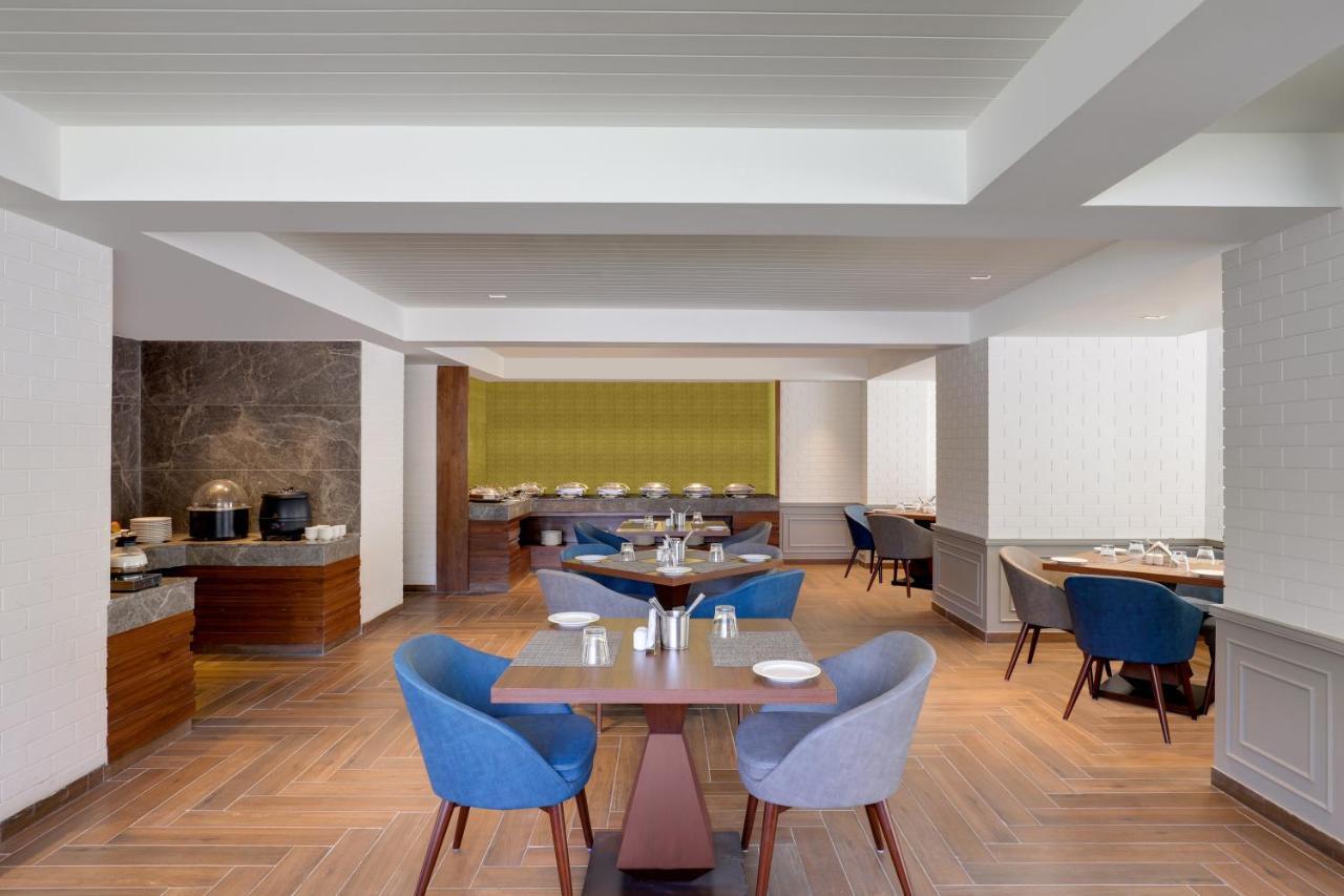 Lemon Tree Hotel, Sonāmarg Extérieur photo